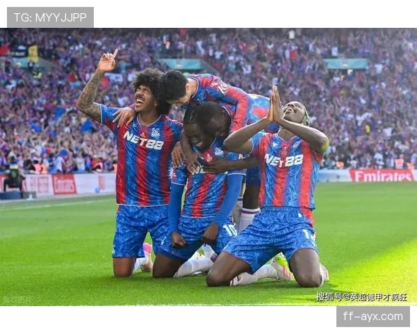 马克斯韦尔·科雷亚闪耀英超赛场，助球队强势冲击冠军